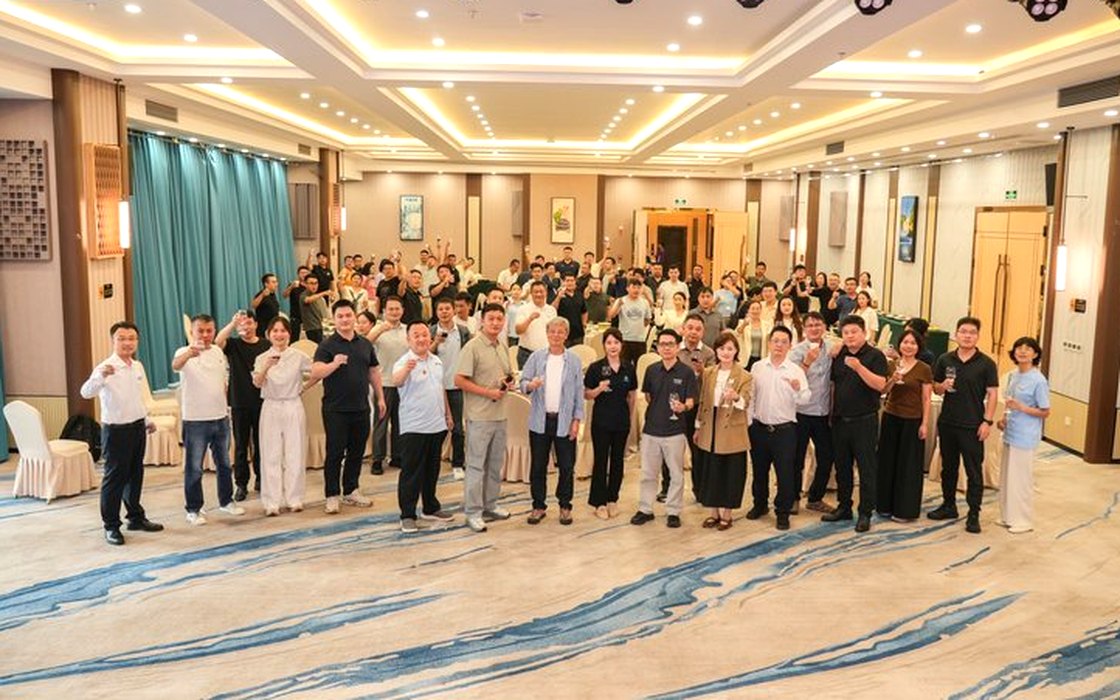 一起行俱乐部同行活动现场